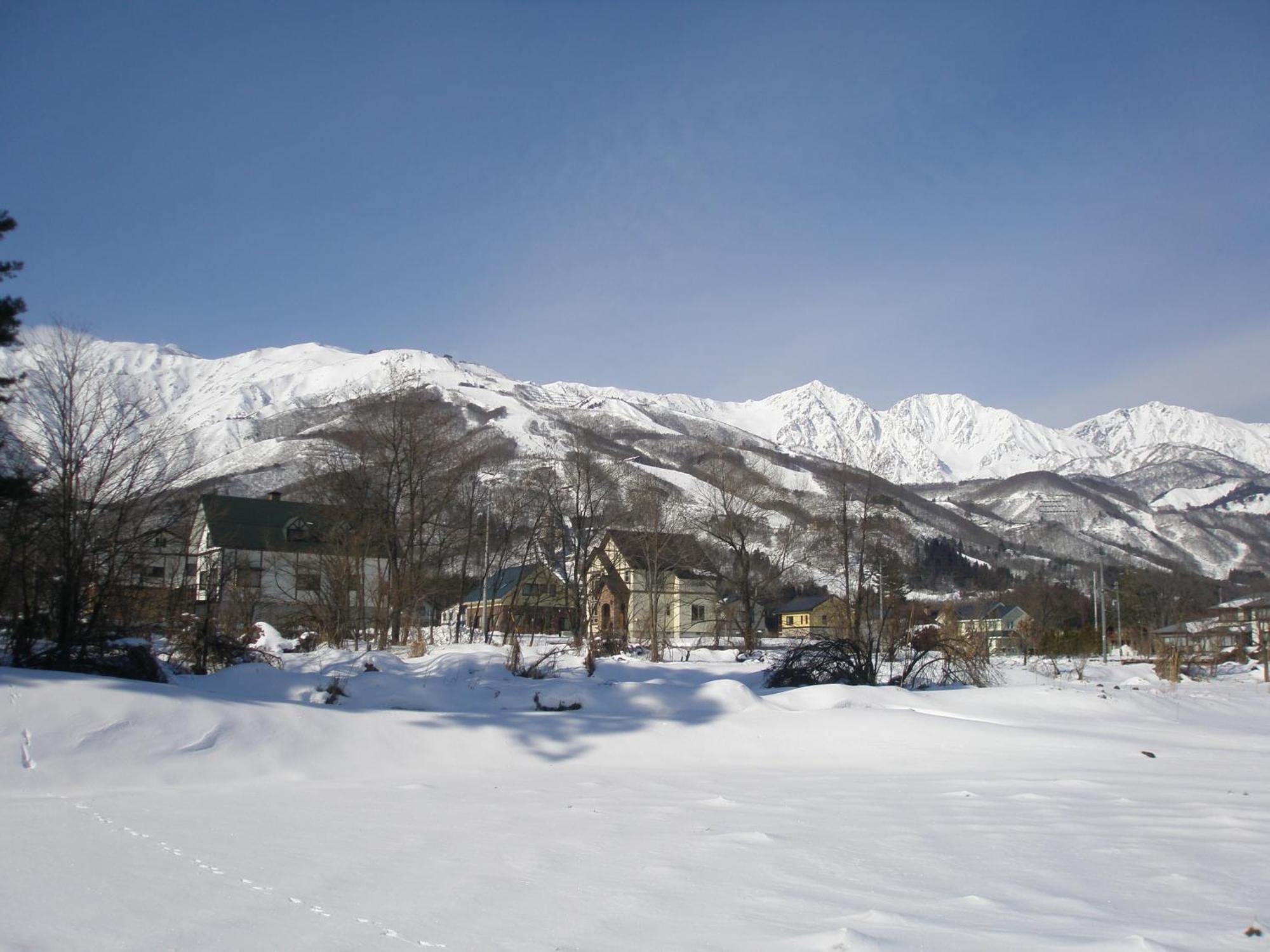 Bed and Breakfast Alpine Wind Hakuba Exterior foto