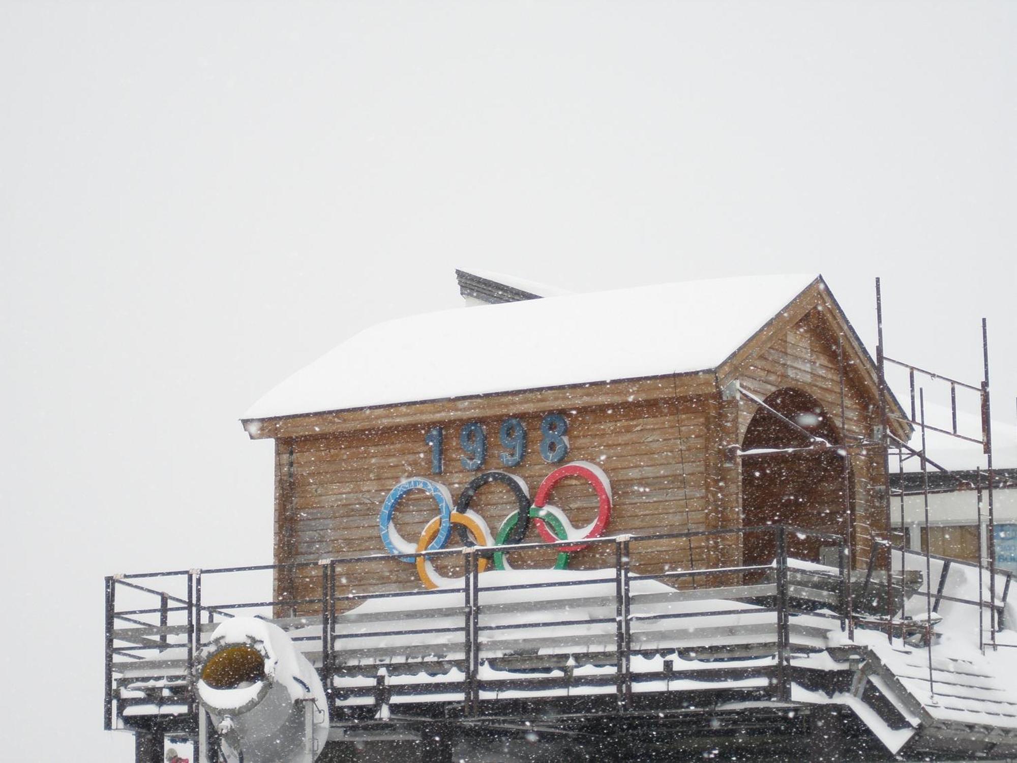 Bed and Breakfast Alpine Wind Hakuba Exterior foto